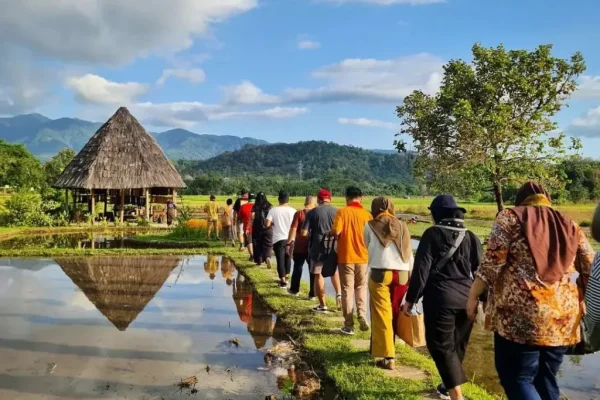 Rumah Tenun Labuan bajo Rumah Tenun Labuan bajo