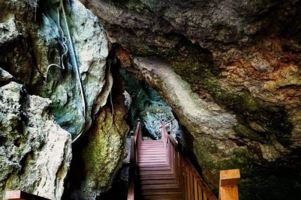 goa batu cermin Goa Batu Cermin